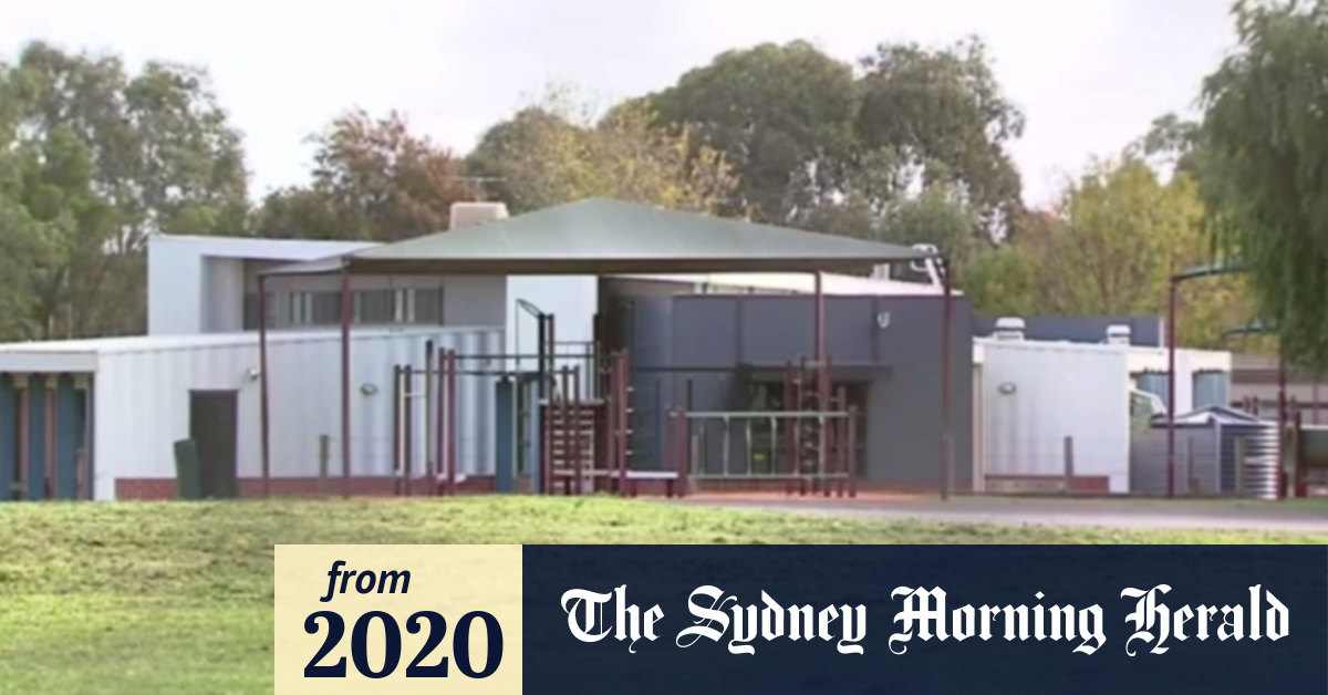 Video Coronavirus Queensland school closed after positive virus case